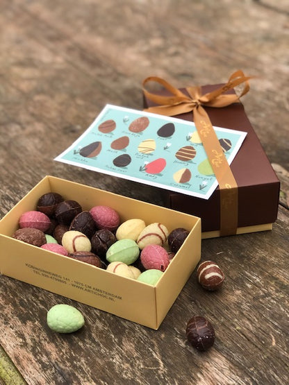 Paaseitjes in luxe dozen